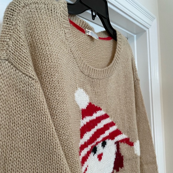 Olt long sleeve crew neck sweater size Large in camel with cute bird 🎉Host Pick🎉 - Picture 3 of 7